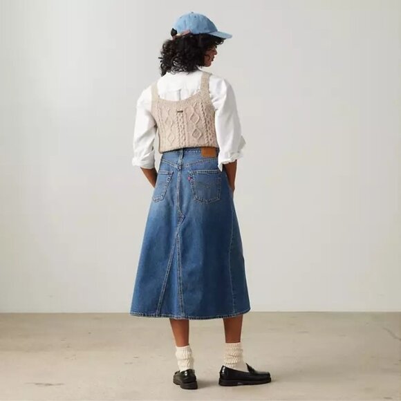 Levi's High Rise A-line Skirt in Mid Morning Medium Wash - Picture 3 of 6